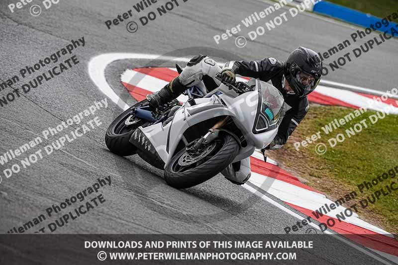 donington no limits trackday;donington park photographs;donington trackday photographs;no limits trackdays;peter wileman photography;trackday digital images;trackday photos